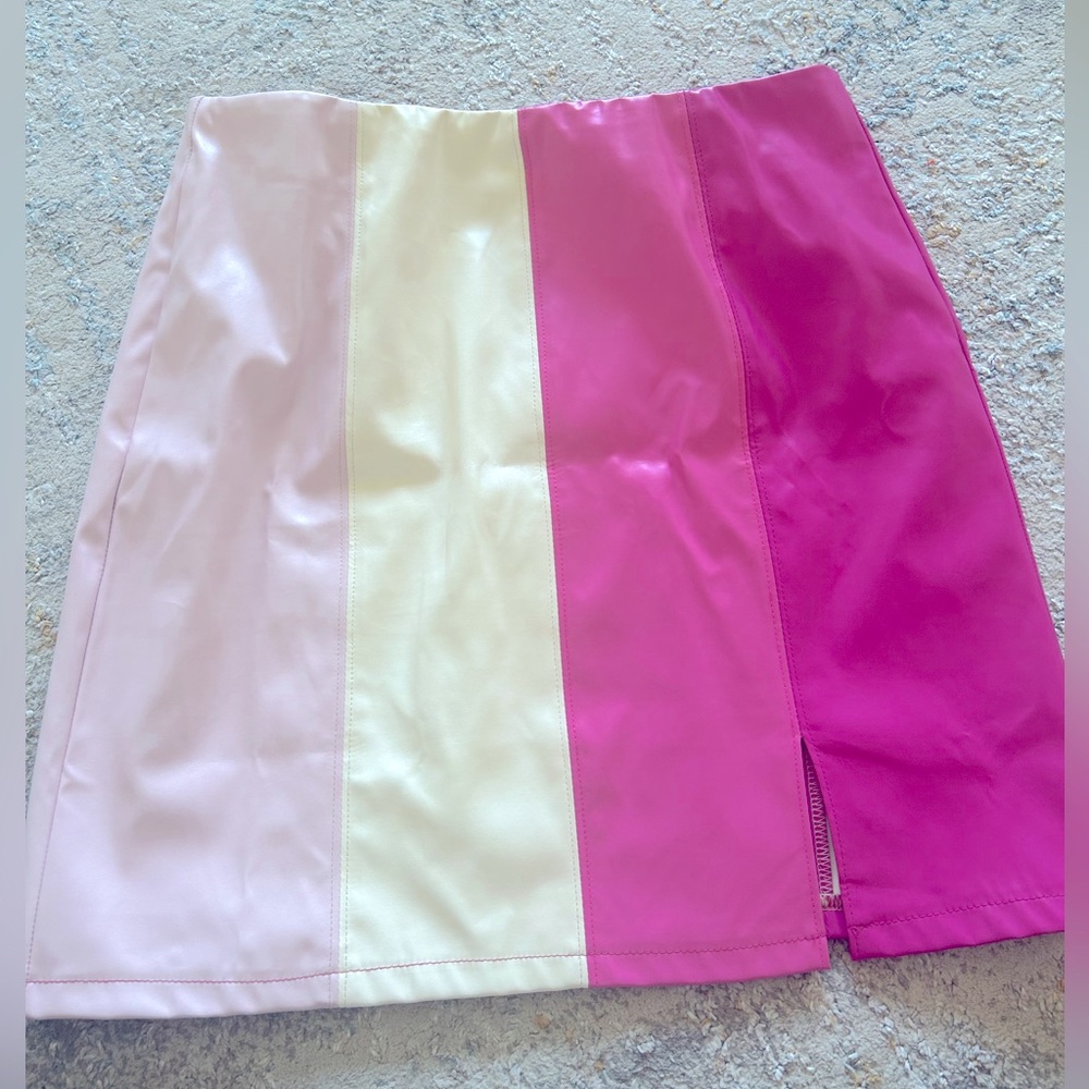 Multi pink color skirt